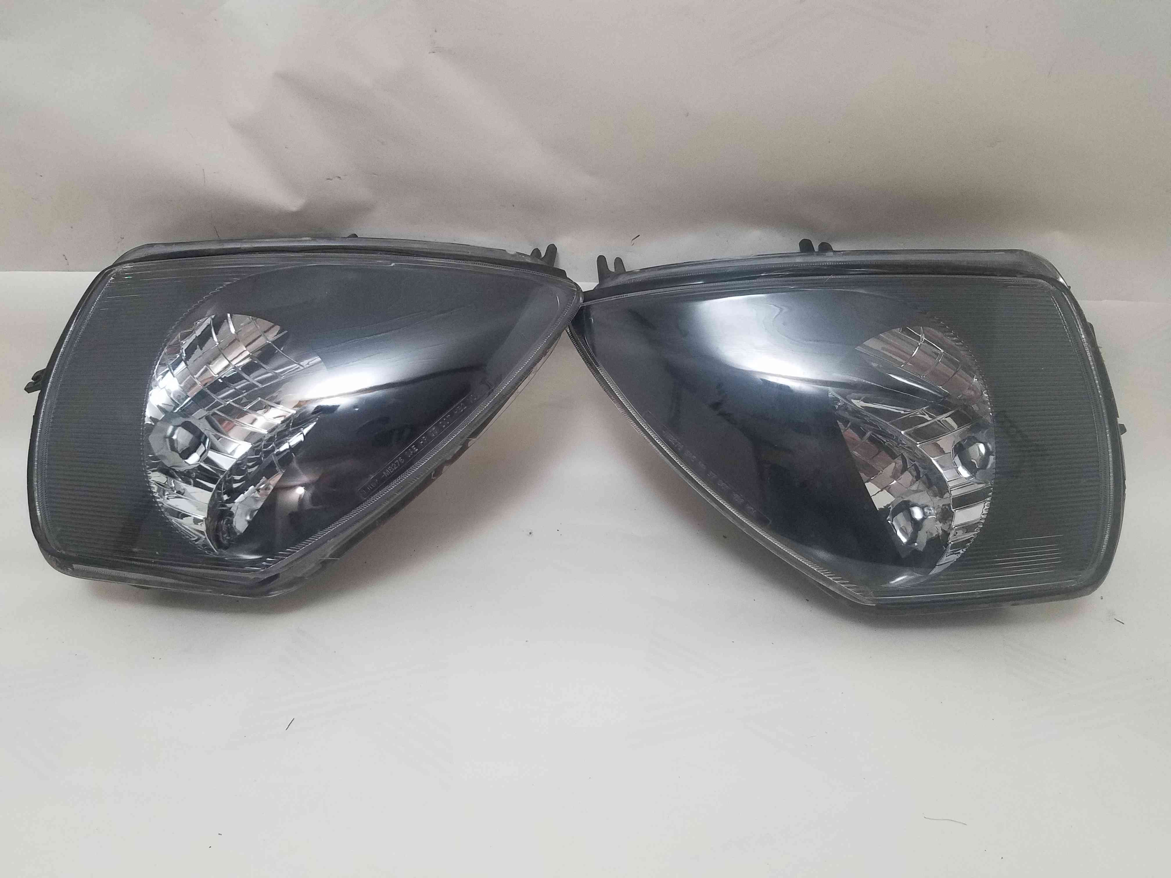 Фара передня права і ліва Mitsubishi Eclipse 2005 2004 2003 2002 2001 2000 1999 MR496321 3141126L MB276-B101 MR496322 314-1126R