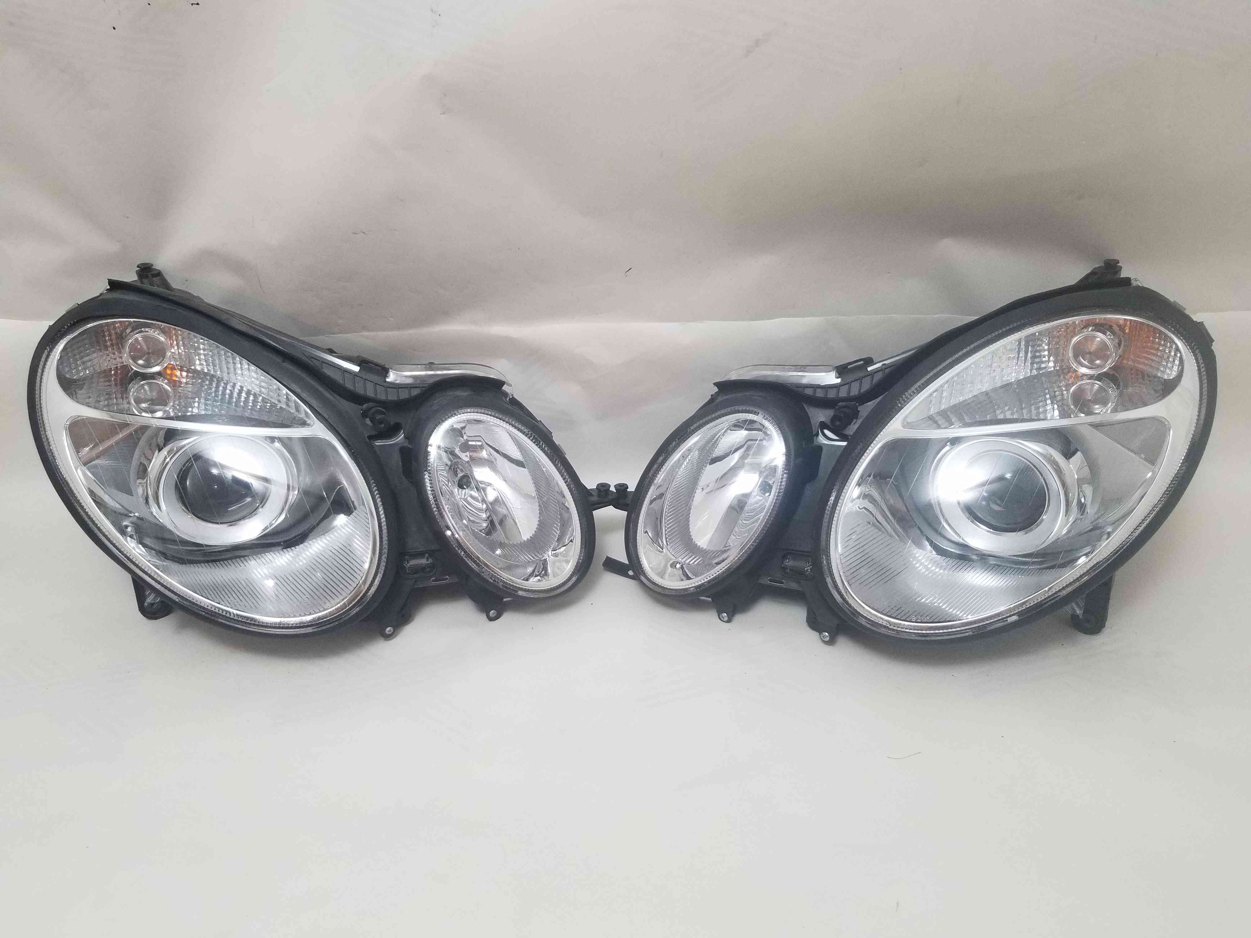 Фара передня права ліва Mercedes E-Class W211 2009 2008 2007 2006 2005 2004 2003 2002 BZ069-B001R BZ069-B001L 114-59076R 114-59076L 2118200461 MB2503108