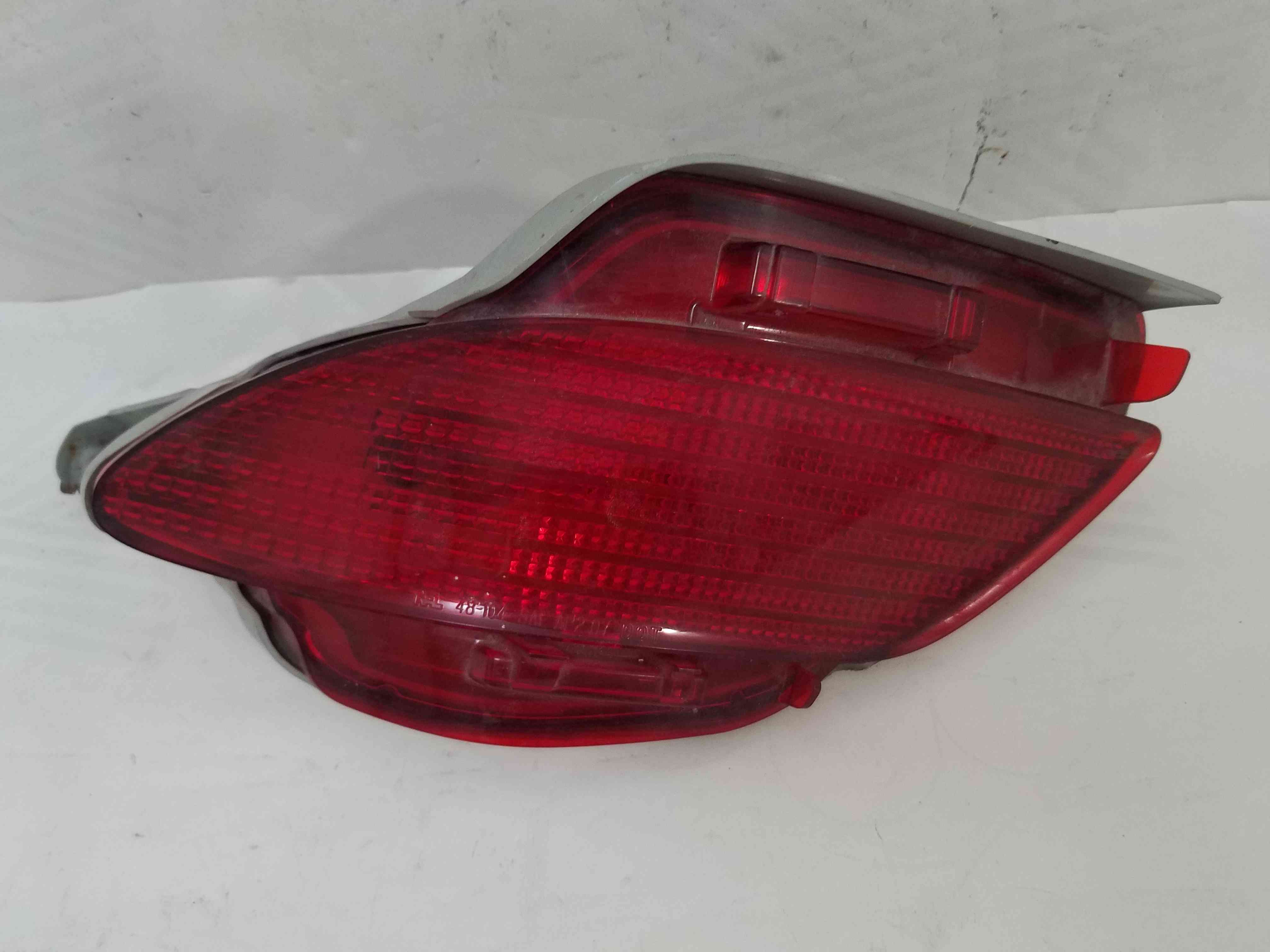 Ліхтар заднього бампера лівий Lexus RX 350 RX 450H 2015 2014 2013 2012 2011 2010 2009 81490-0E010
