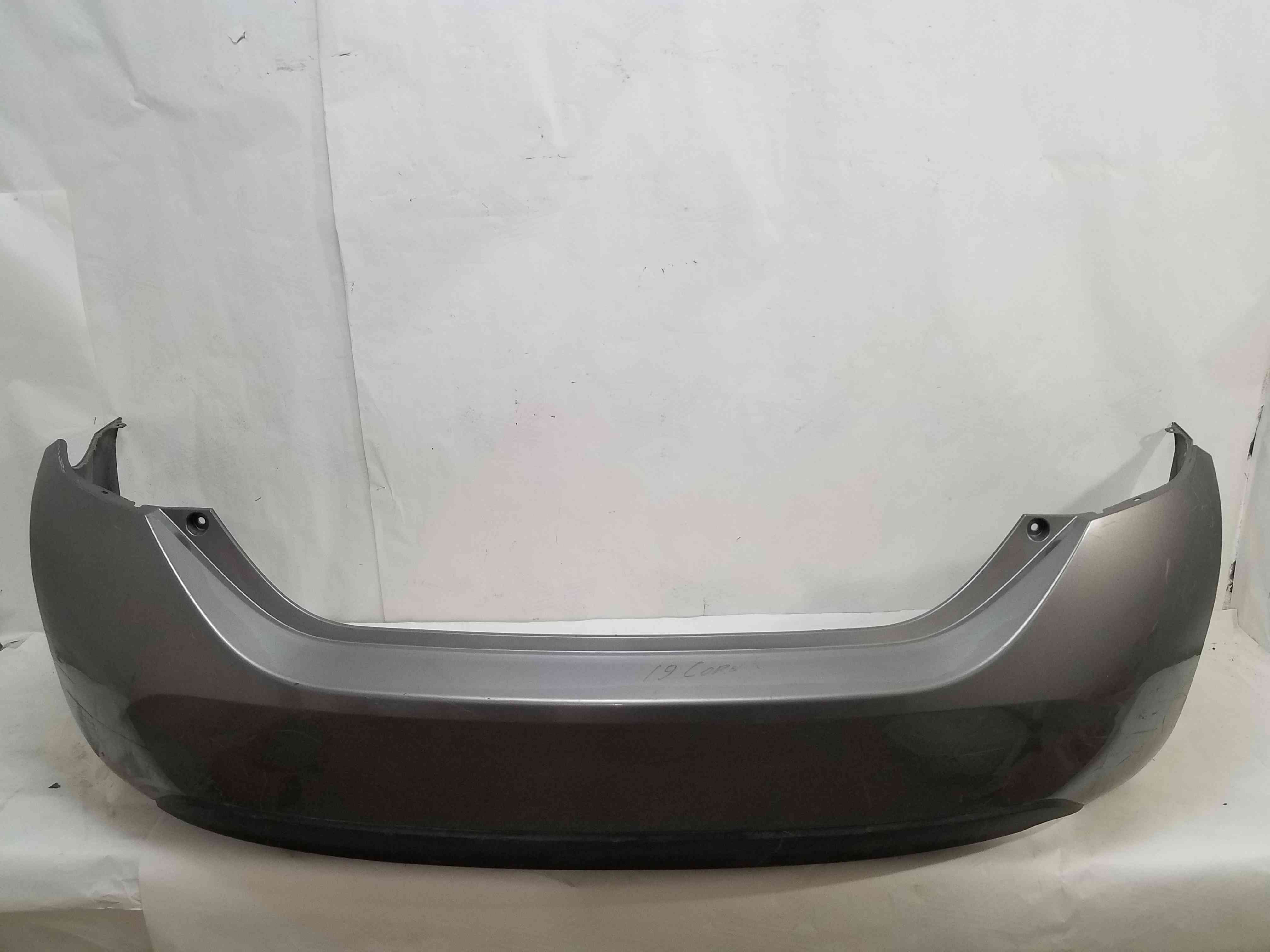 Бампер задній Toyota Corolla 2019 2018 2017 2016 2015 2014 2013 52159-03901