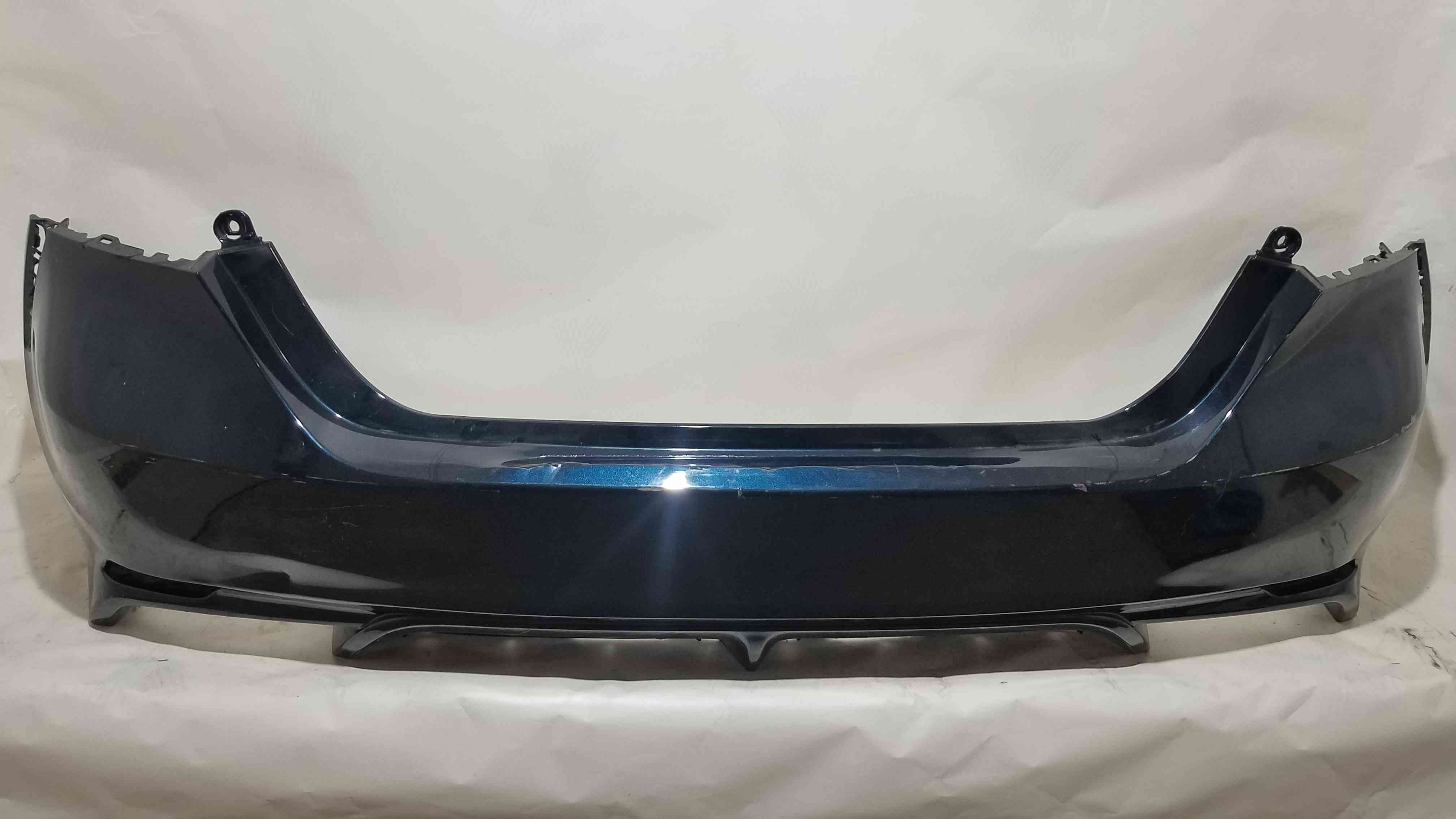 Бампер задній Toyota Camry SE/XSE 2021 2020 2019 2018 2017 52159-06B50, 52159-06B60