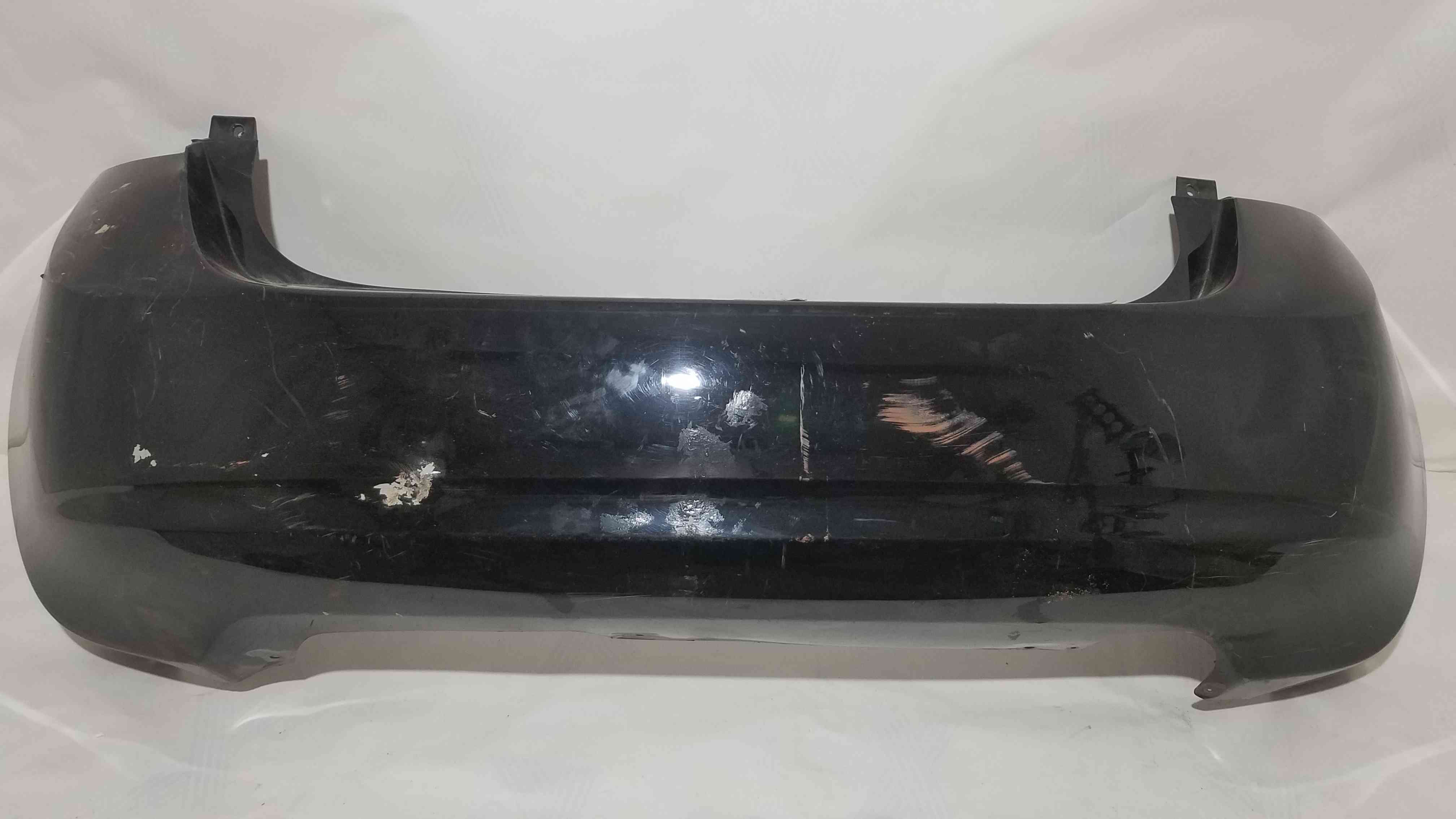 Бампер задній Nissan Versa Note 2016 2015 2014 2013 85022-3VY0J HEM22-3VY0J