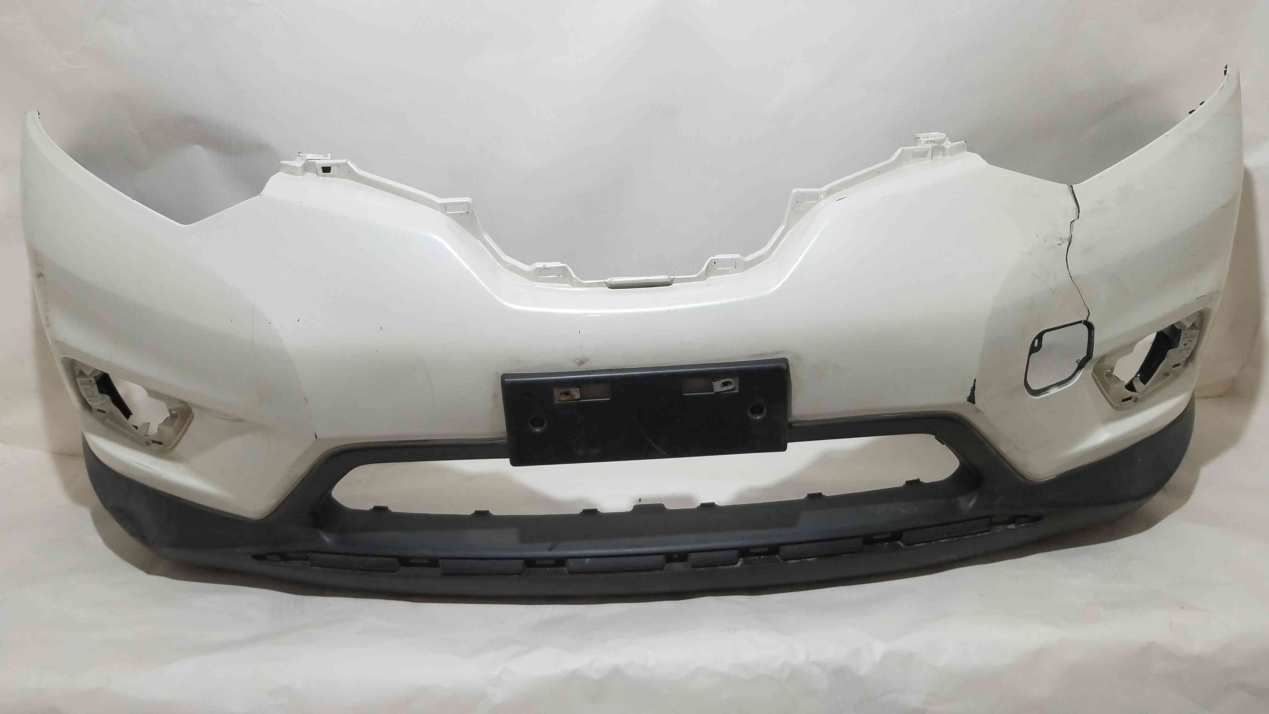 Бампер передній Nissan Rogue 2016 2015 2014 620225HA0A 62022-4BA0H