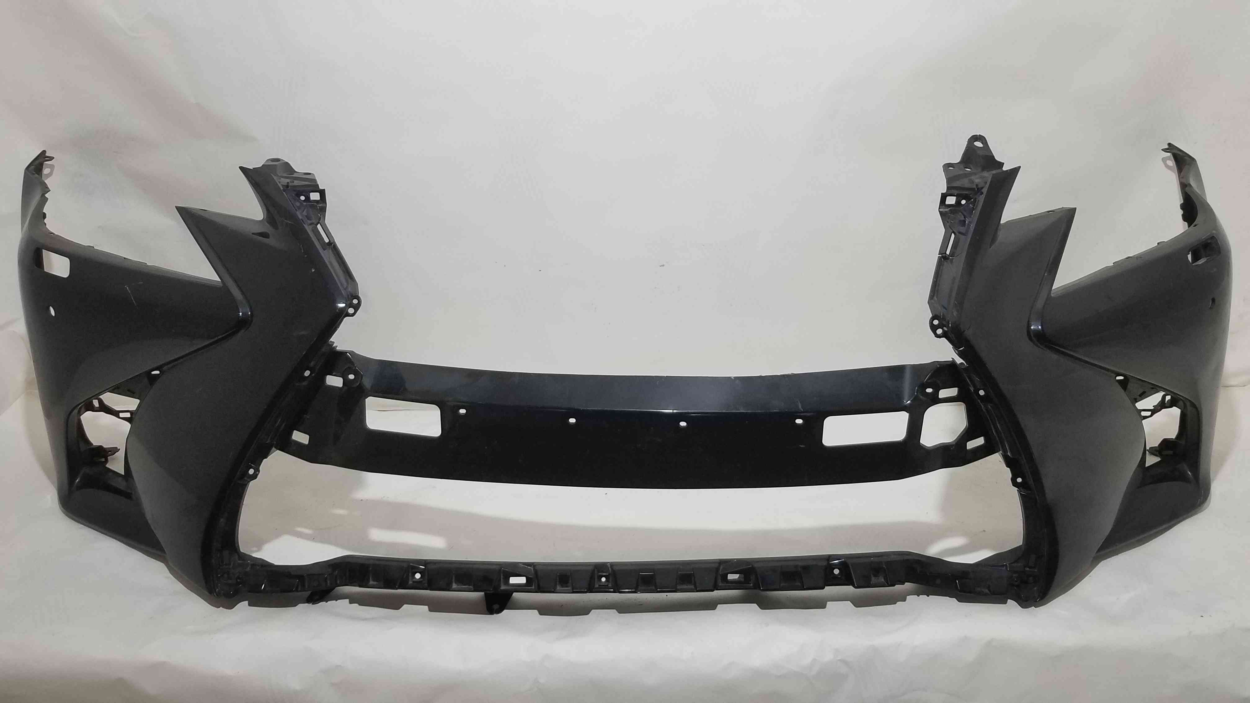 Бампер передній Lexus GS 200T GS 450H 2018 2017 2016 52119-30F20