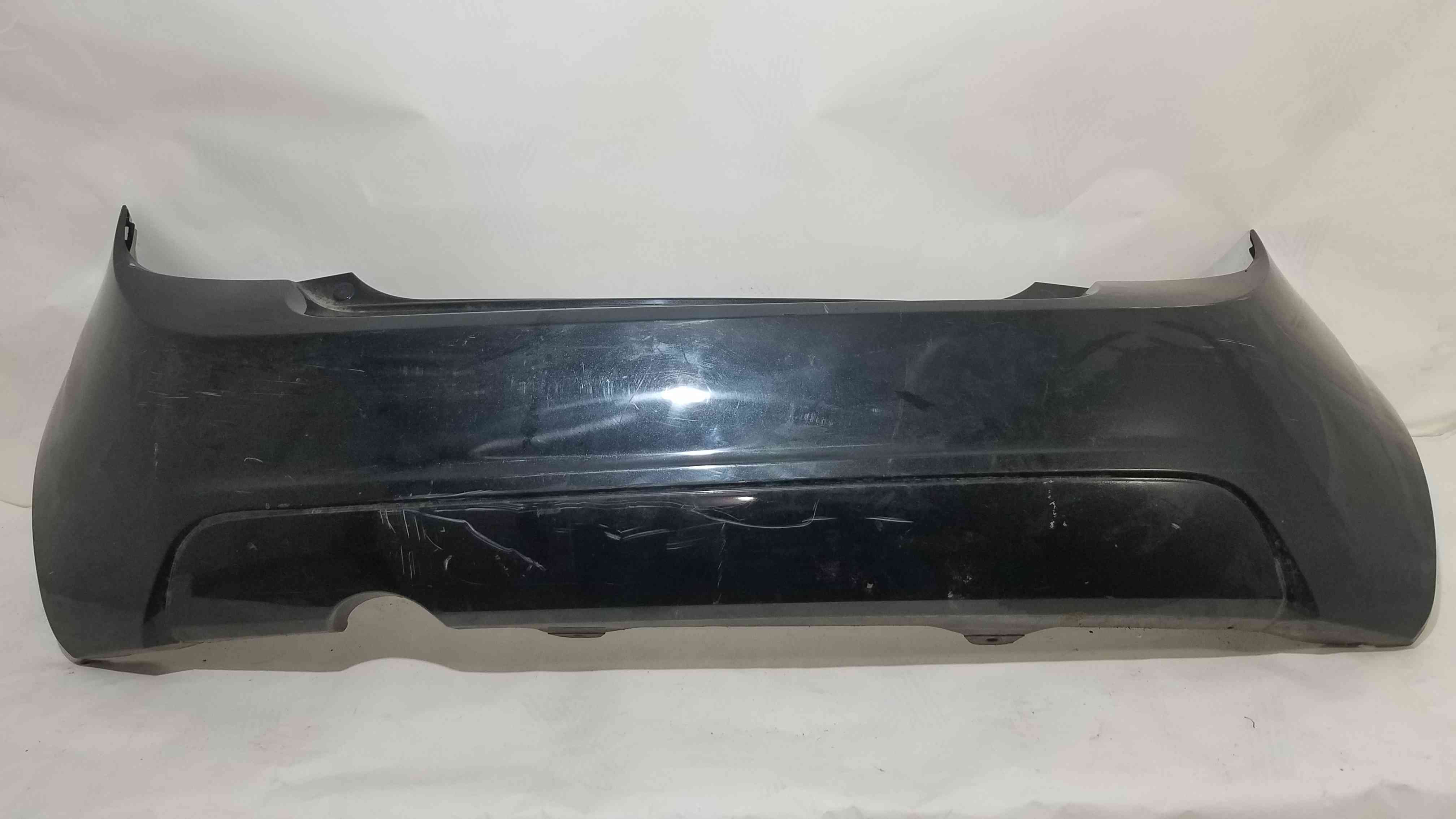 Бампер задній Chevrolet Sonik Hatchback 2016 2015 2014 2013 2012 95215850