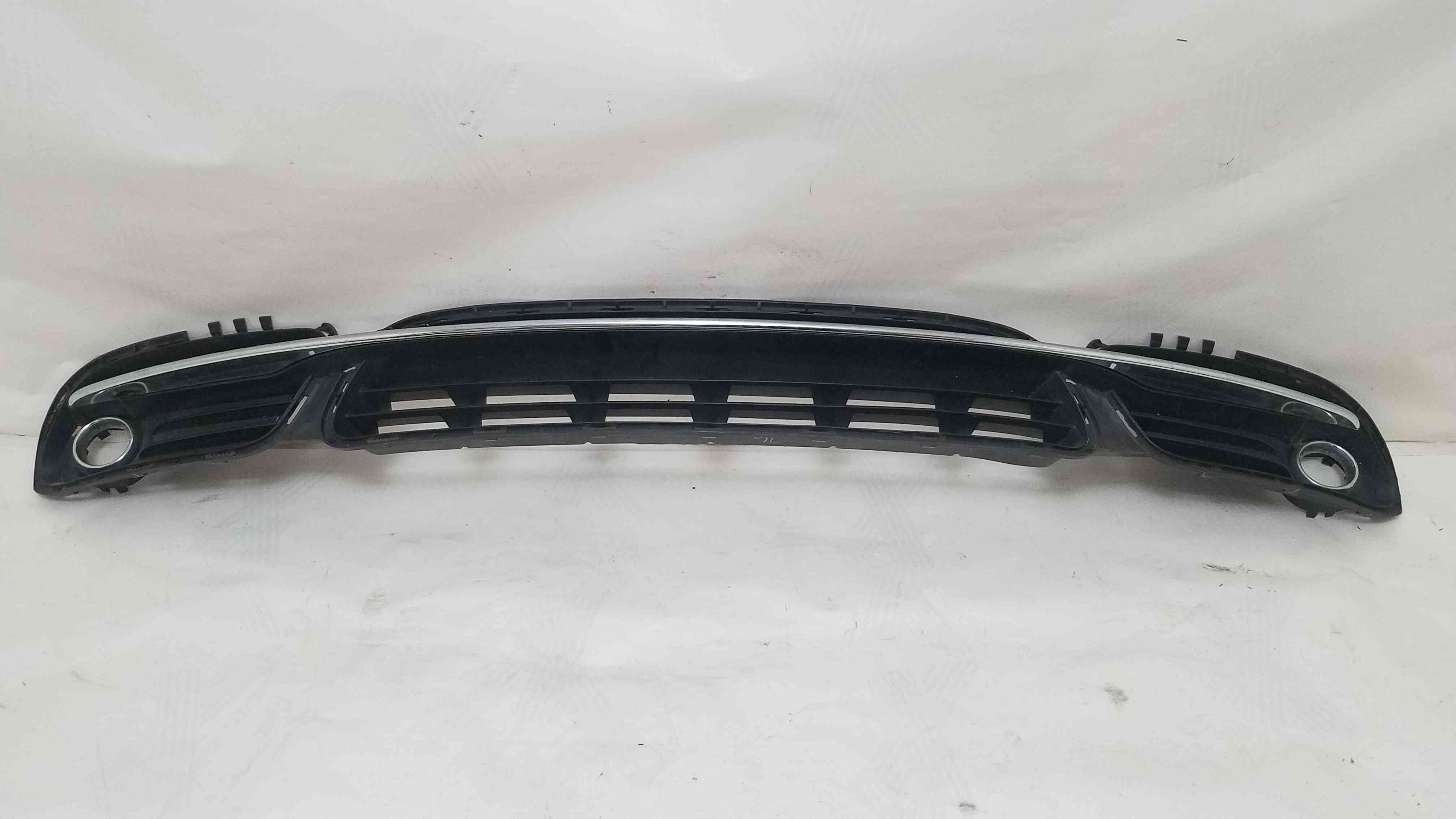 Решітка бамперу нижня Dodge Caravan 2020 2019 2018 2017 2016 2015 2014 2013 2012 2011 11RT-C-120LM 65620K 68100690AA