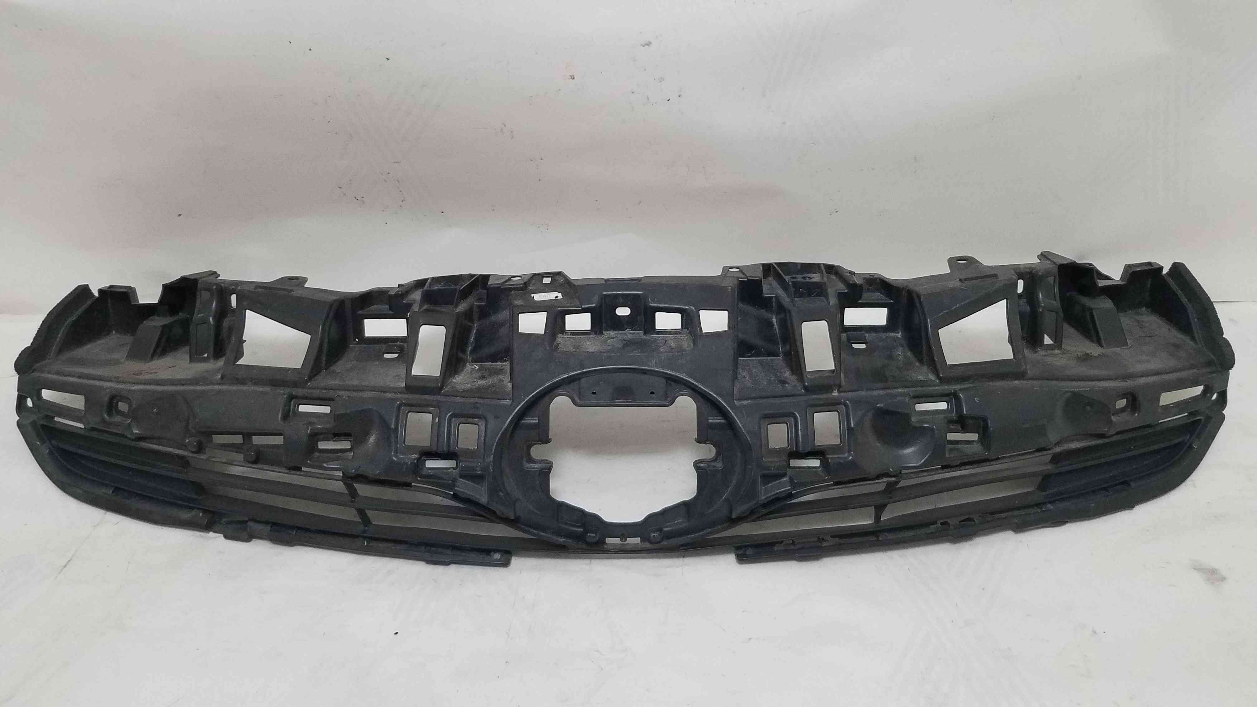 Решітка радіатора гриль Toyota Prius 2019 2018 2017 2016 53101-47080 53111-47060 5310147032