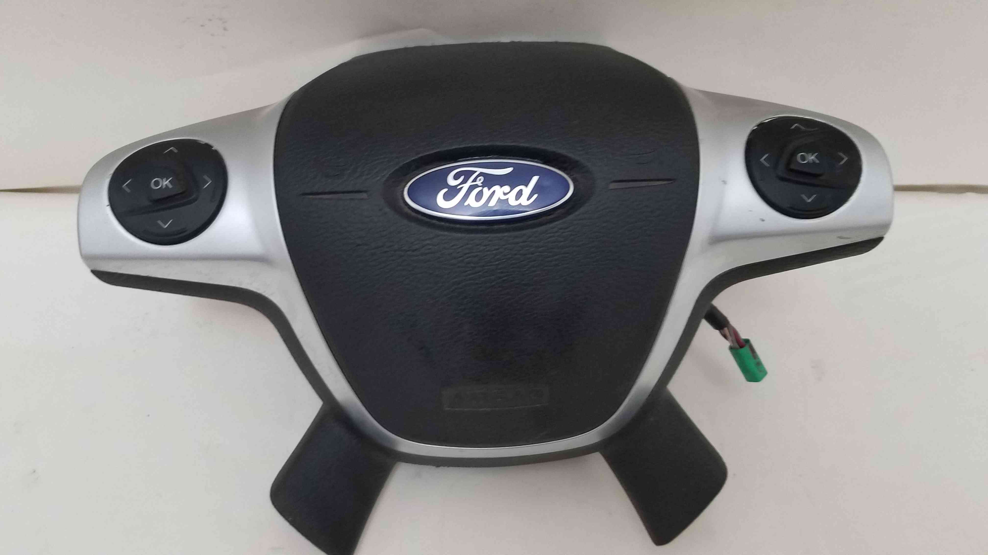 Подушка безпеки airbag в кермо з накладкою керма Ford Focus 2014 2013 2012 2011 DM5Z-58043B13-AA