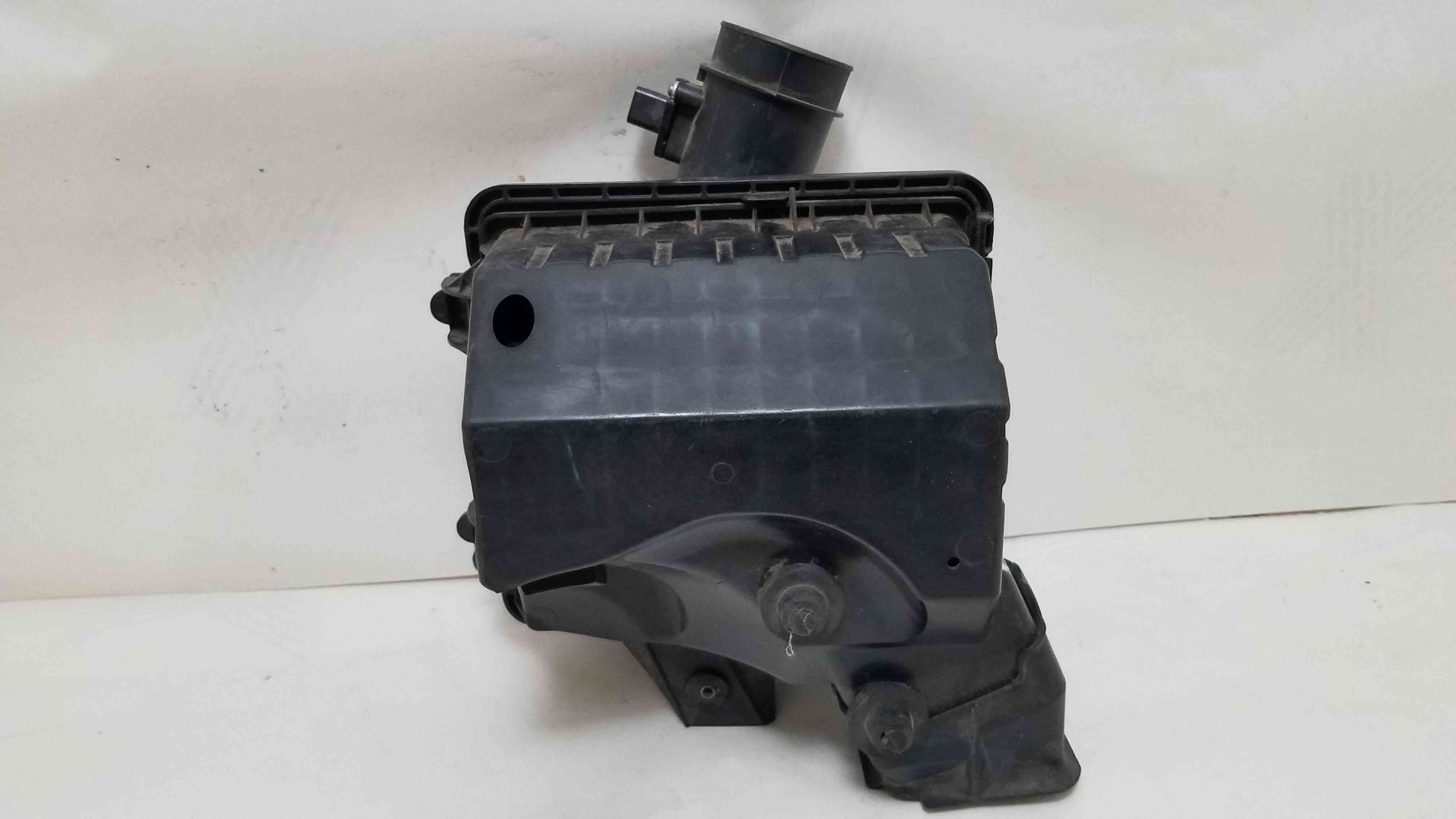 Корпус повітряного фільтра Ford Mustang 2009 2008 2007 2006 2005 VP4R3U-9A675-BA