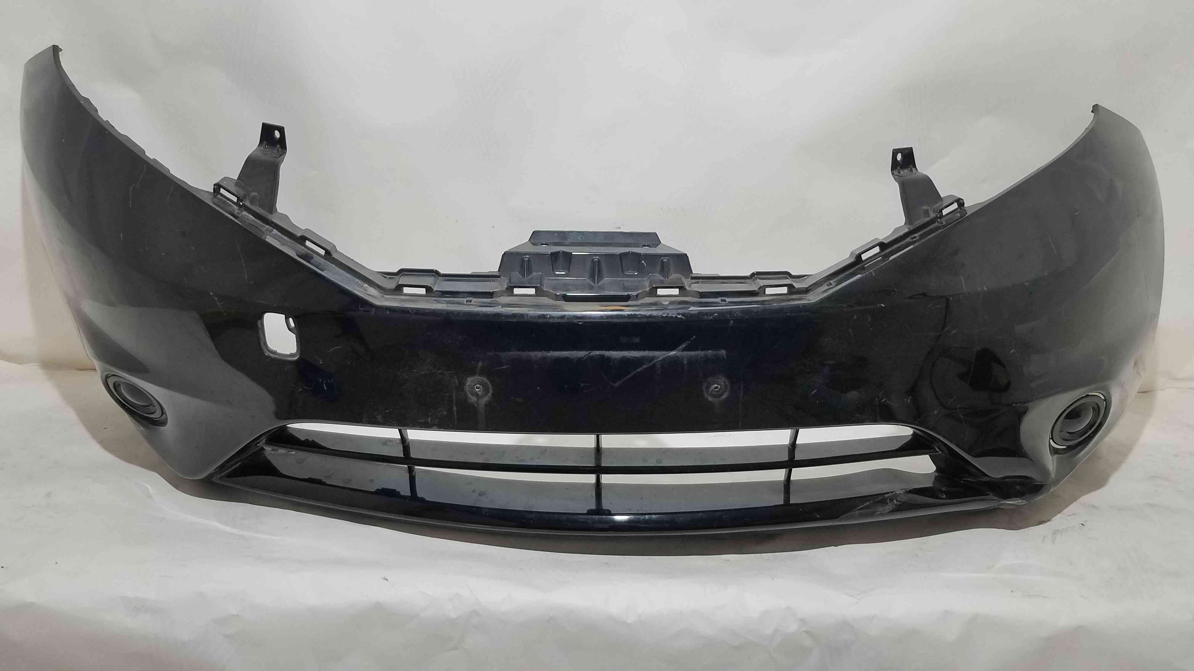 Бампер передній Nissan Versa Note 2016 2015 2014 2013 620223VY0H FBM22-3VY0J