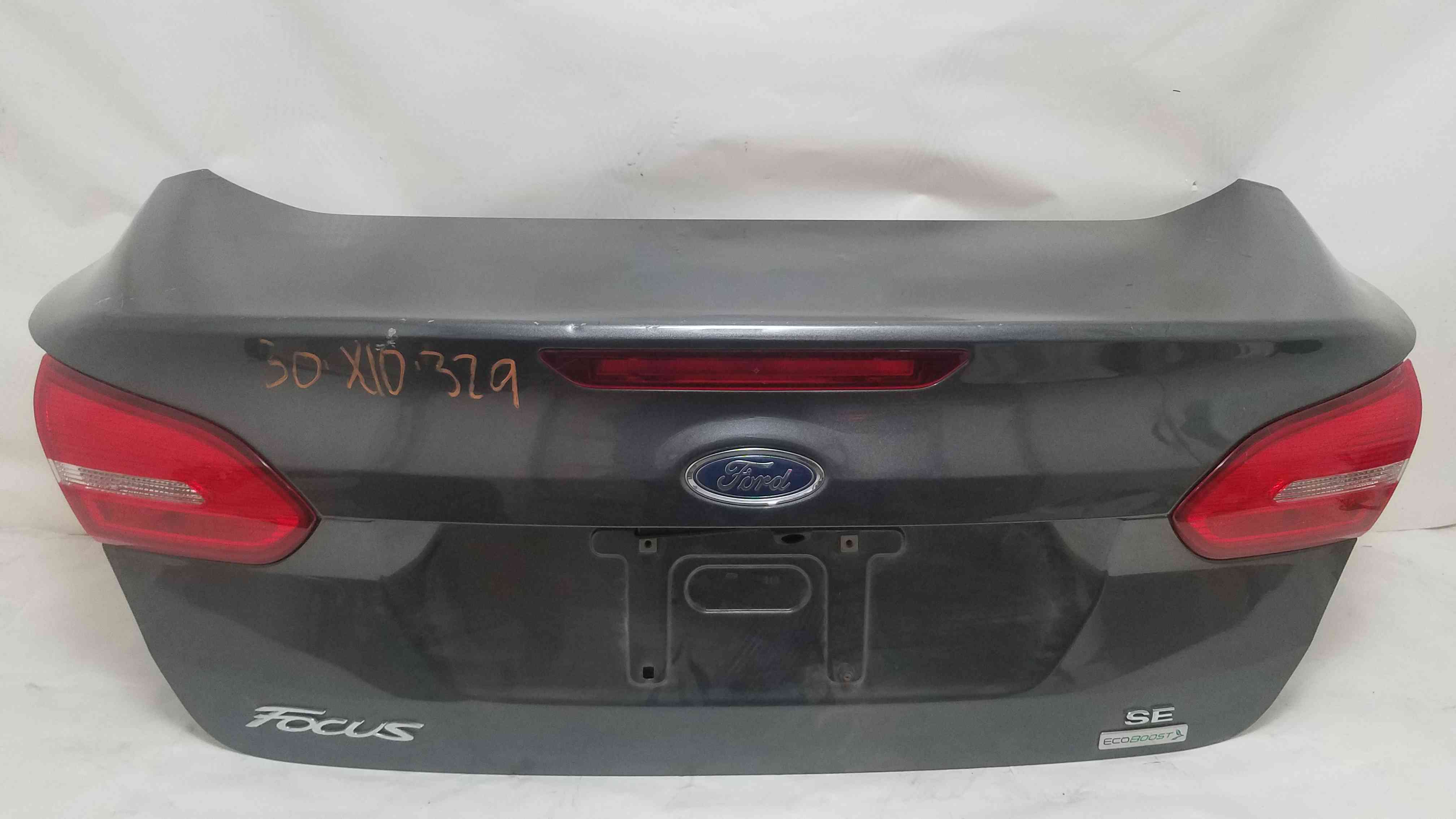 Кришка багажника в зборі Ford Focus 2018 2017 2016 2015 F1EZ-5440110-A